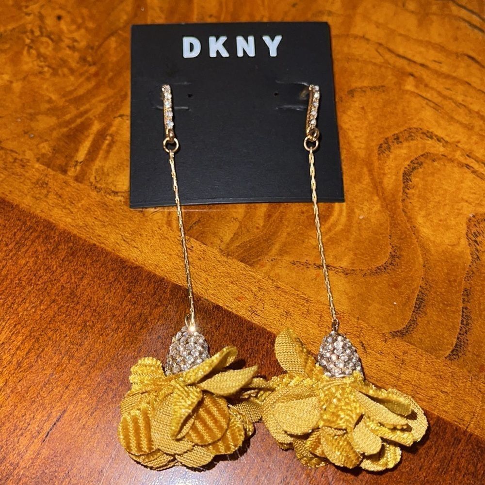 NWT DKNY 4” long gold tone crystal fabric flower earrings